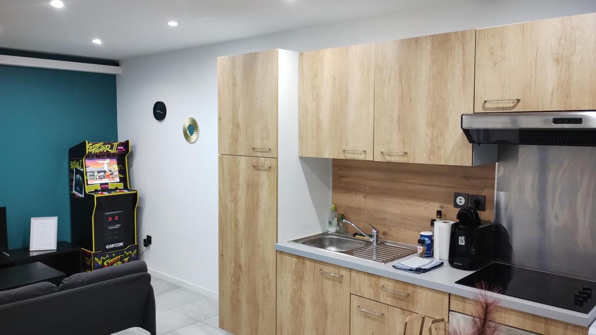 La Perle D'Or - Wifi - Parking - Jeux D'Arcade Apartman Lens Kültér fotó