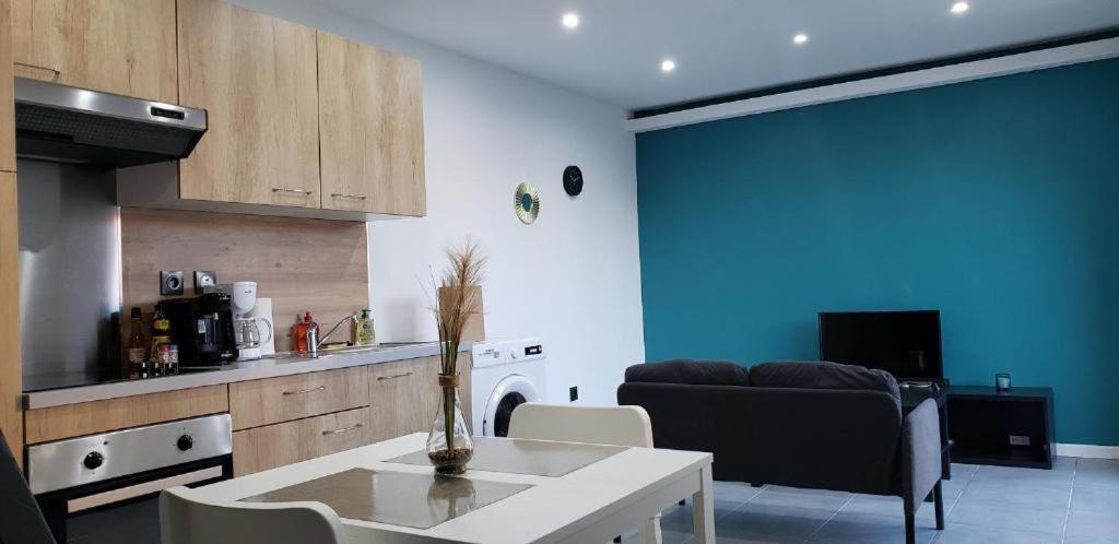 La Perle D'Or - Wifi - Parking - Jeux D'Arcade Apartman Lens Kültér fotó